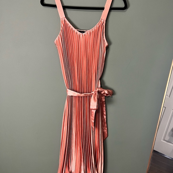 Pink Satan ribbed dress - Picture 3 of 4